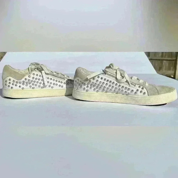 Steve Madden Parka Sneakers - Picture 4 of 11